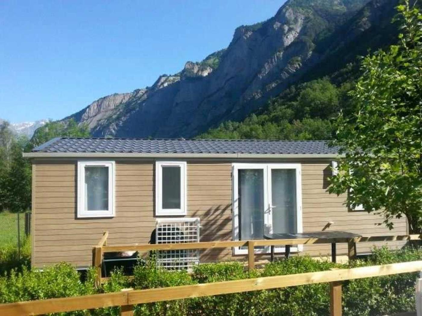 Camping 5 Etoiles - Piscine - Eeceff Le Bourg-d'Oisans Bagian luar foto